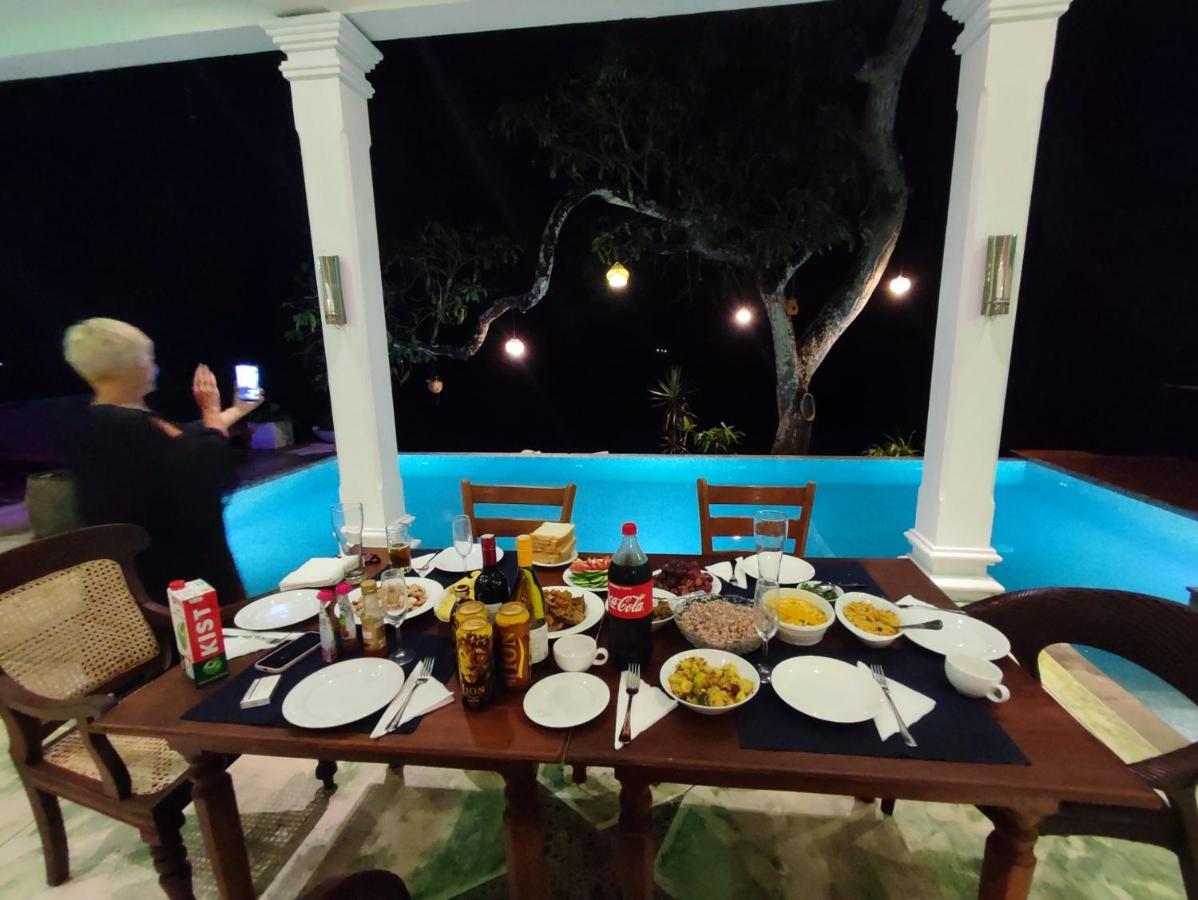 Villa Seven Faces-Luxury Escape,Stunning Views With Private Pool For A Couple Or Family! Galle Exterior foto