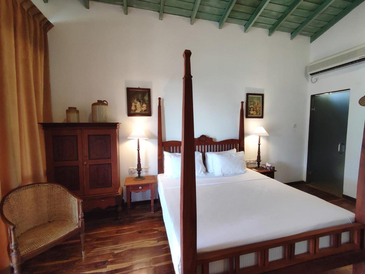 Villa Seven Faces-Luxury Escape,Stunning Views With Private Pool For A Couple Or Family! Galle Exterior foto