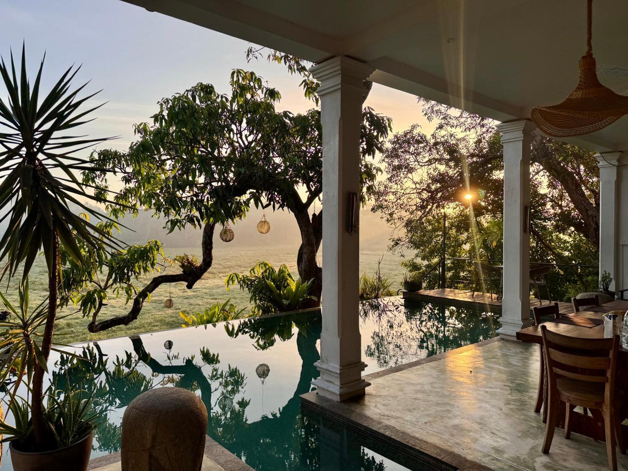 Villa Seven Faces-Luxury Escape,Stunning Views With Private Pool For A Couple Or Family! Galle Exterior foto
